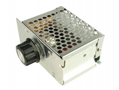 REGULAR DE VOLTAGEM 4000W - Imagem 2