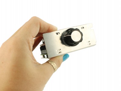 REGULAR DE VOLTAGEM 4000W - Imagem 3