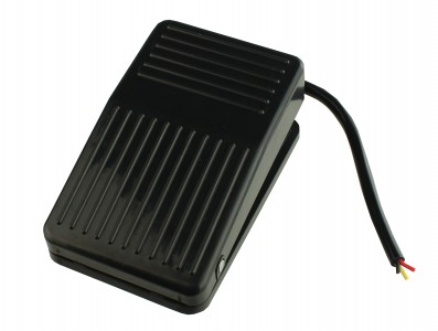 Pedal Elétrico / Interruptor de Pedal 220V 10A NA/NF - Imagem 1