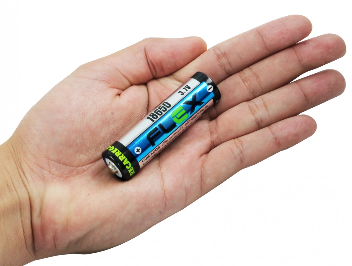 Bateria 18650 Li-Ion Recarregável 3.7V 3800mAh Button-top - Kit com 2 unidades- Imagem 4