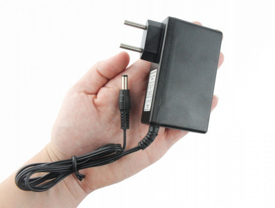 Fonte de Alimenta&ccedil;&atilde;o Chaveada 15VDC 3A Plug P4 - Imagem 5