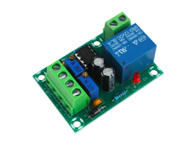 Controlador de Carga para Bateria 12V XH-M601 com Relé e Trimpots - Imagem 1