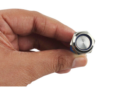 Pulsador Push Button 16mm em Alum&Atilde;&shy;nio com LED Azul -com trava - Imagem 6