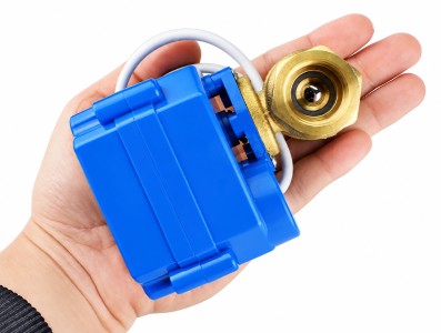 V&aacute;lvula Motorizada Esfera 2 Vias 1/2" 12V DC - DN15 - Imagem 4