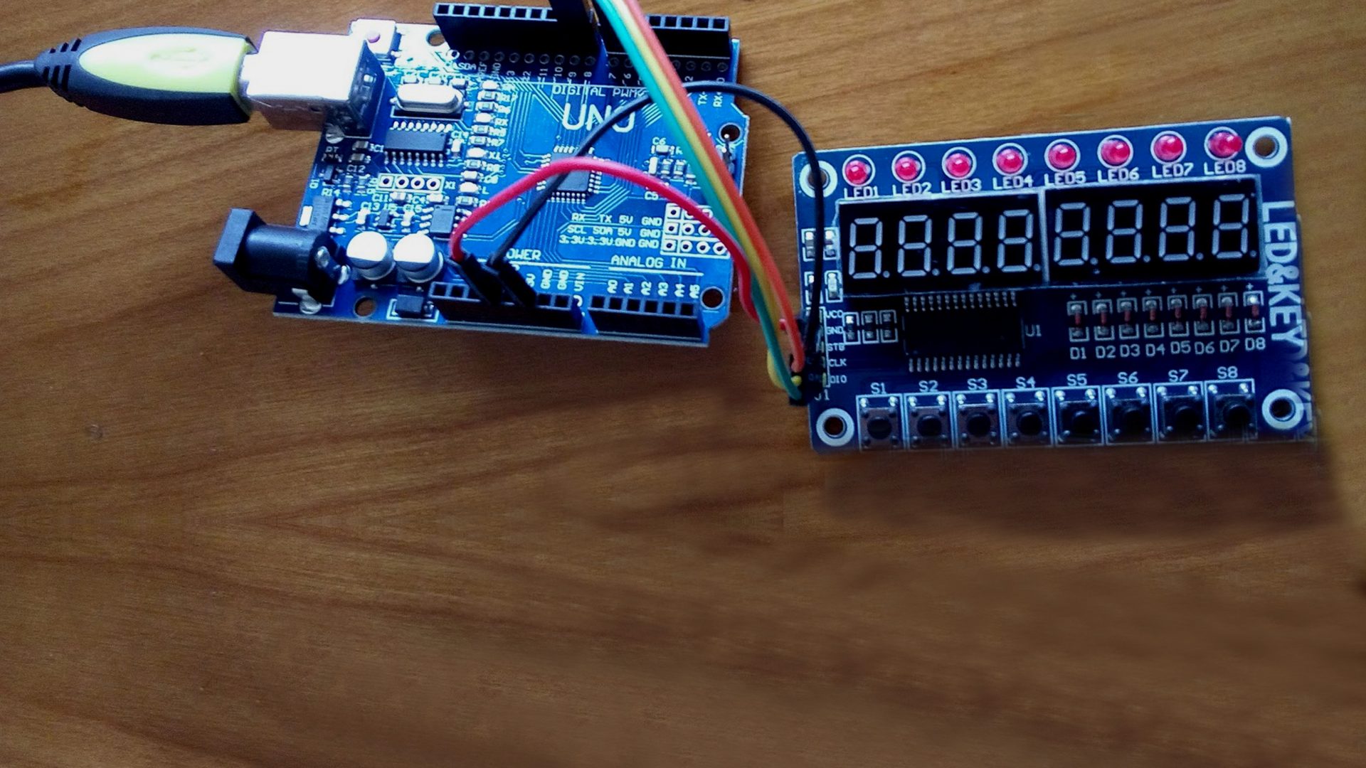 Projeto Módulo Display 7 Segmentos TM1638 com Sensor de Temperatura DS18B20